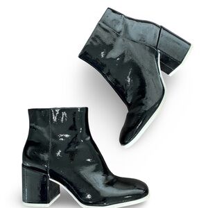 Mix No. 6 Shiny Black Ankle Booties